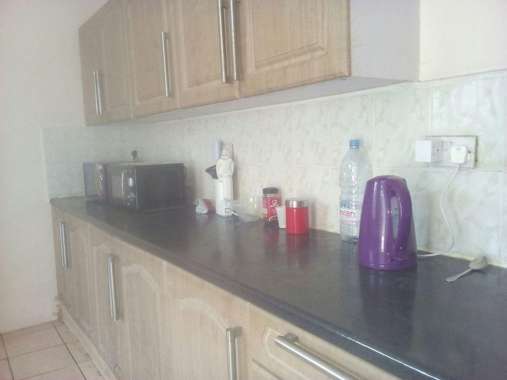Hotel 70 Hockley Avenue à Barking  Extérieur photo